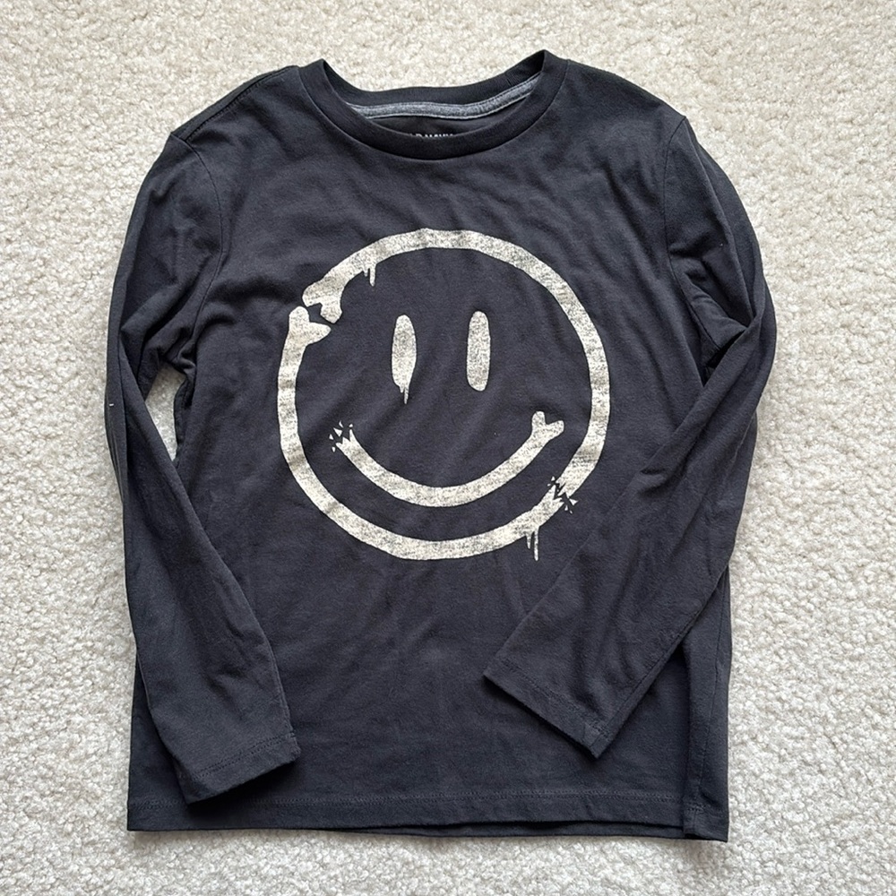 Old Navy tee